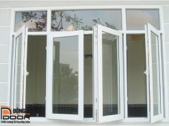 cua so mo quay nhom xingfa he 55