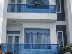 Lan can ban cong tay vin inox